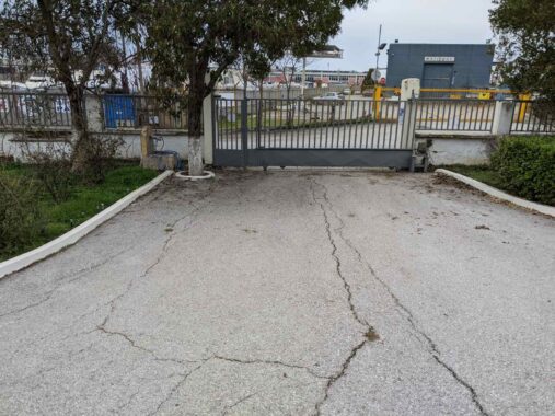 d8ccf932-0040-4956-a694-e98ecae73409