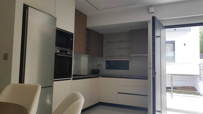 23046daf-e564-4bb8-b6d2-4f60b6696548