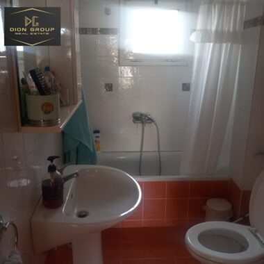 2cf4eb8b-6c6b-4cc6-8dc8-fdf046f4abfc