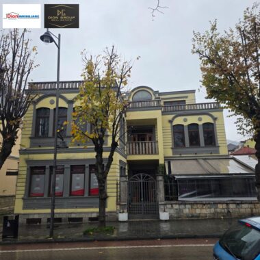 cfb90b5b-f14f-44d4-8ca6-8045bcb6a8ac