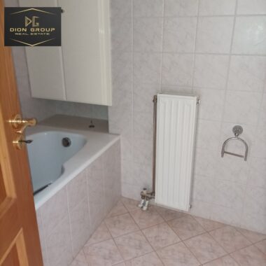 78b1d651-9d96-4bba-a4d9-62c20e8d0bae