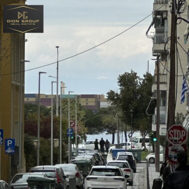 e7c81179-6d3f-4f17-941a-fe91786c33c4