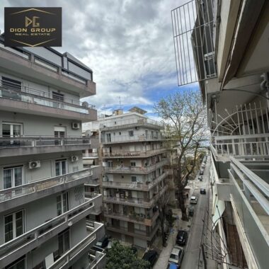 f04a4eda-eecc-426a-a8d7-23199c0c137c