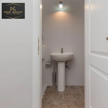 fb7d071f-ea74-47d8-89eb-d07f938a113c